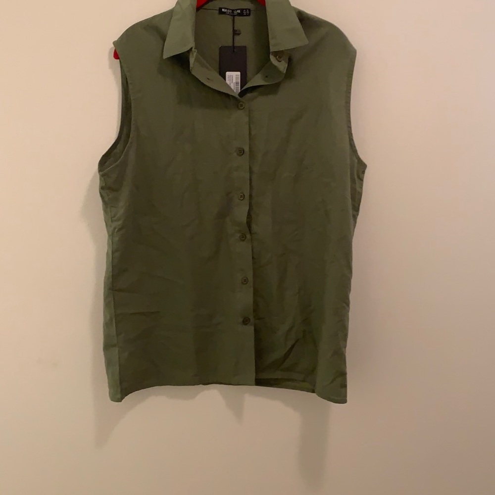 Olive Green Sleeveless Button Up Shirt